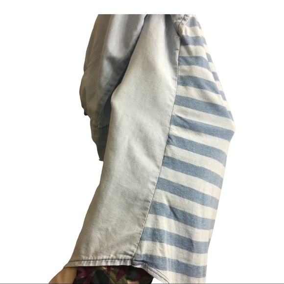 Chambray petite Button Down Cotton/lyocell Shirt Solid Front/Sleeves Stripe back - Picture 5 of 8